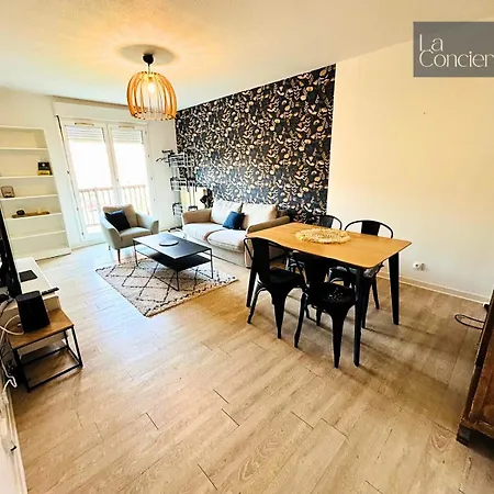 La Gibauderie Laconciergerie Chu Apartment