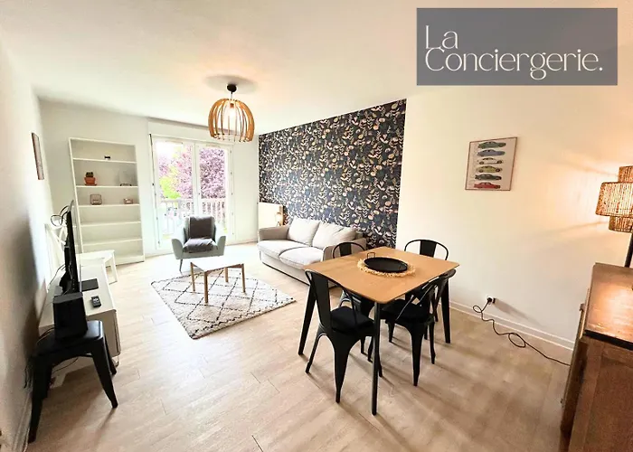 La Gibauderie Laconciergerie Chu Apartment